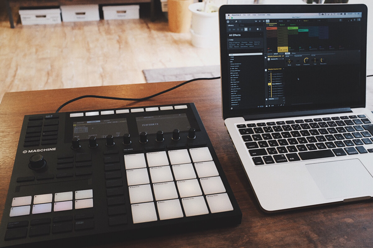 Maschineのソフト・ハードウェア