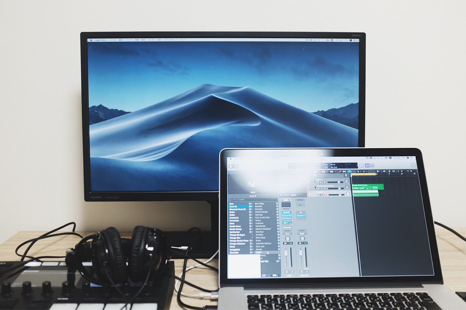 MacBook ProとHDMIでつなぐだけでデュアルディスプレイに