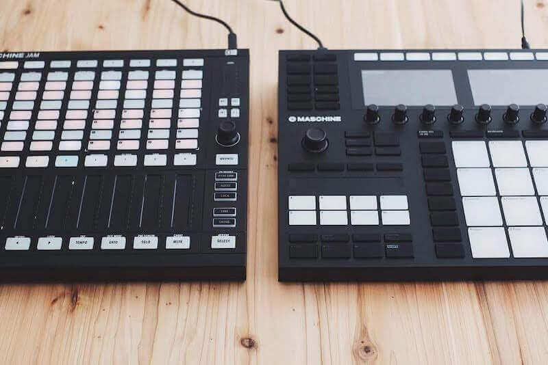 めんどくさい作業をスムーズに、かつ視覚的に補填してくれるのがMaschine JAM